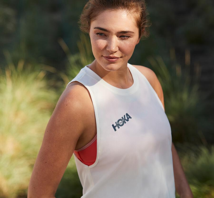 Haut Hoka One One Performance Utility Tank Femme - Blanche - TLM-019563